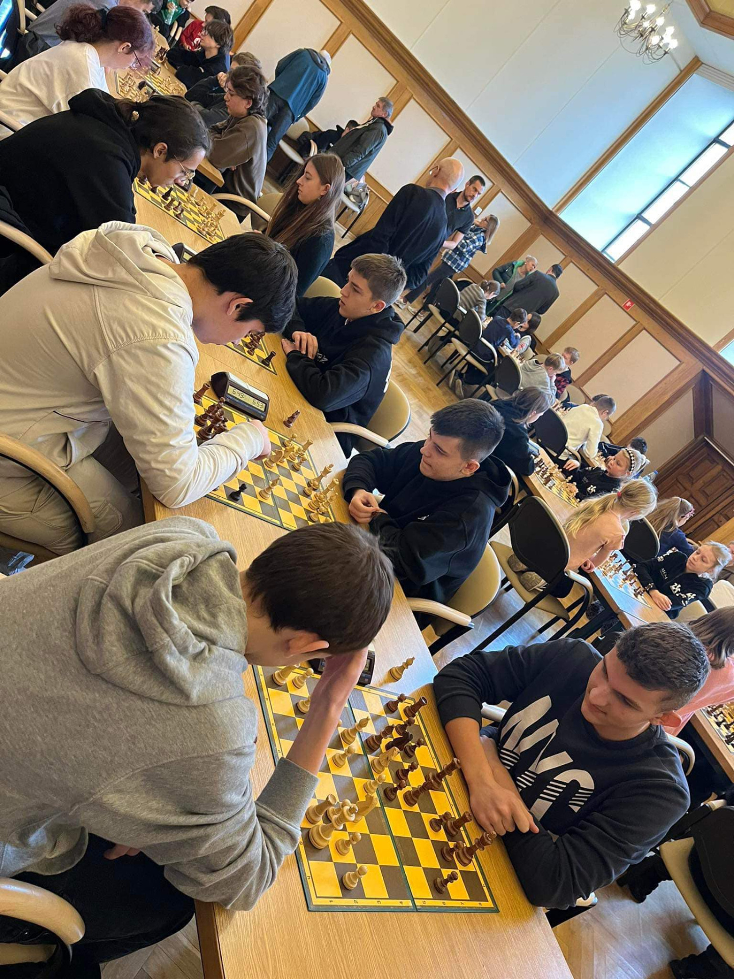 Turniej szachowy na szczeblu powiatowym - Obrazek 2