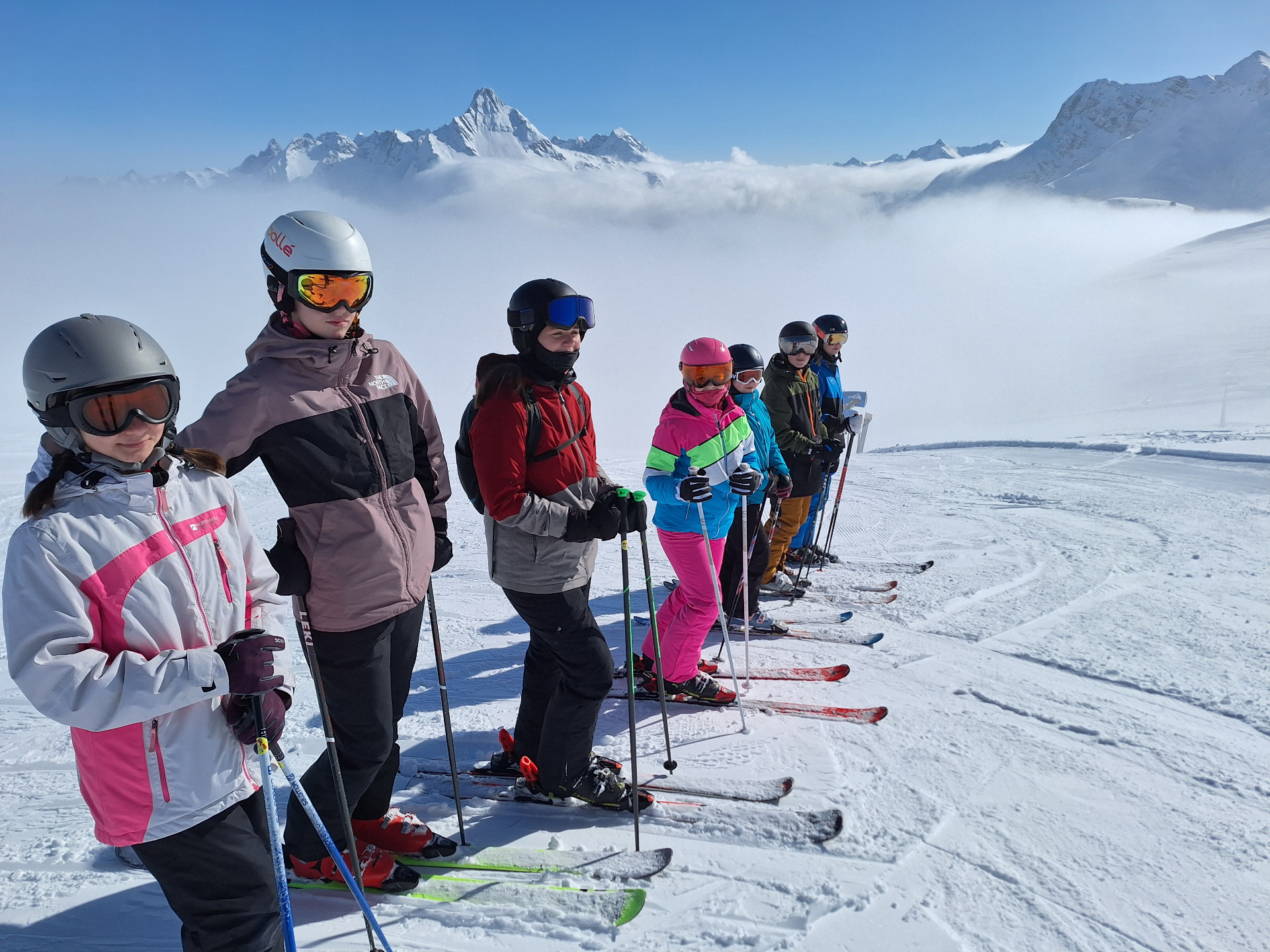 Skitag aller Klassen in Warth - Bild 5