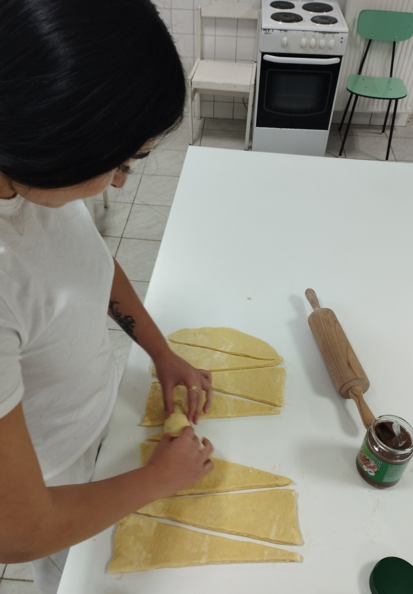 Exkurzia v miestnej pekárni ako inšpirácia pre našich žiakov pri tvorbe croissantov - Obrázok 2