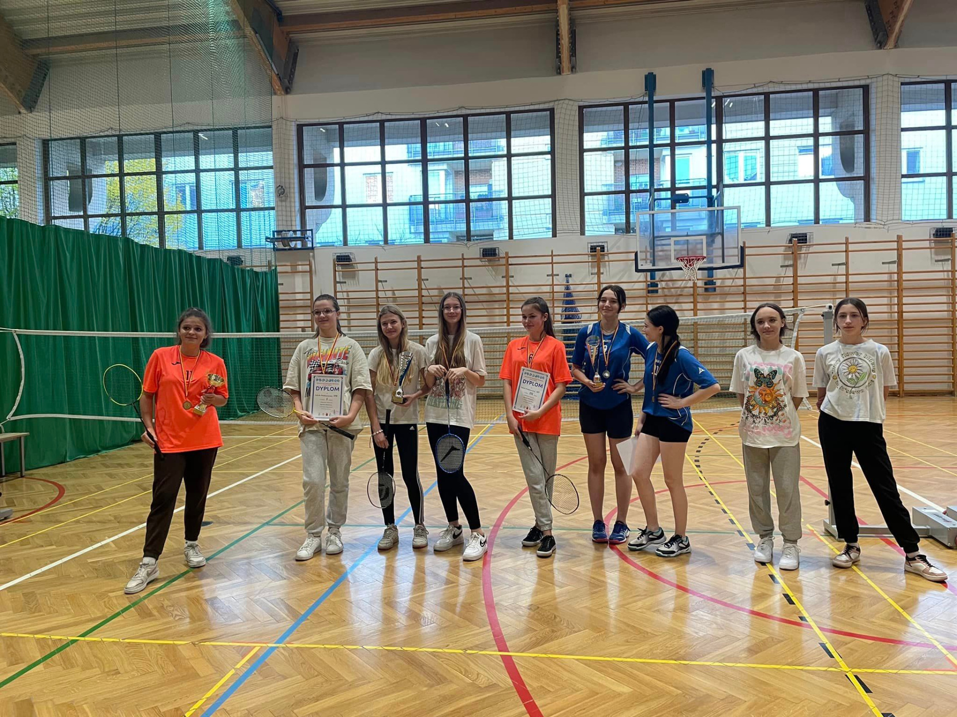 Mistrzostwa Dzielnicy Praga Północ w badmintonie - Obrazek 4