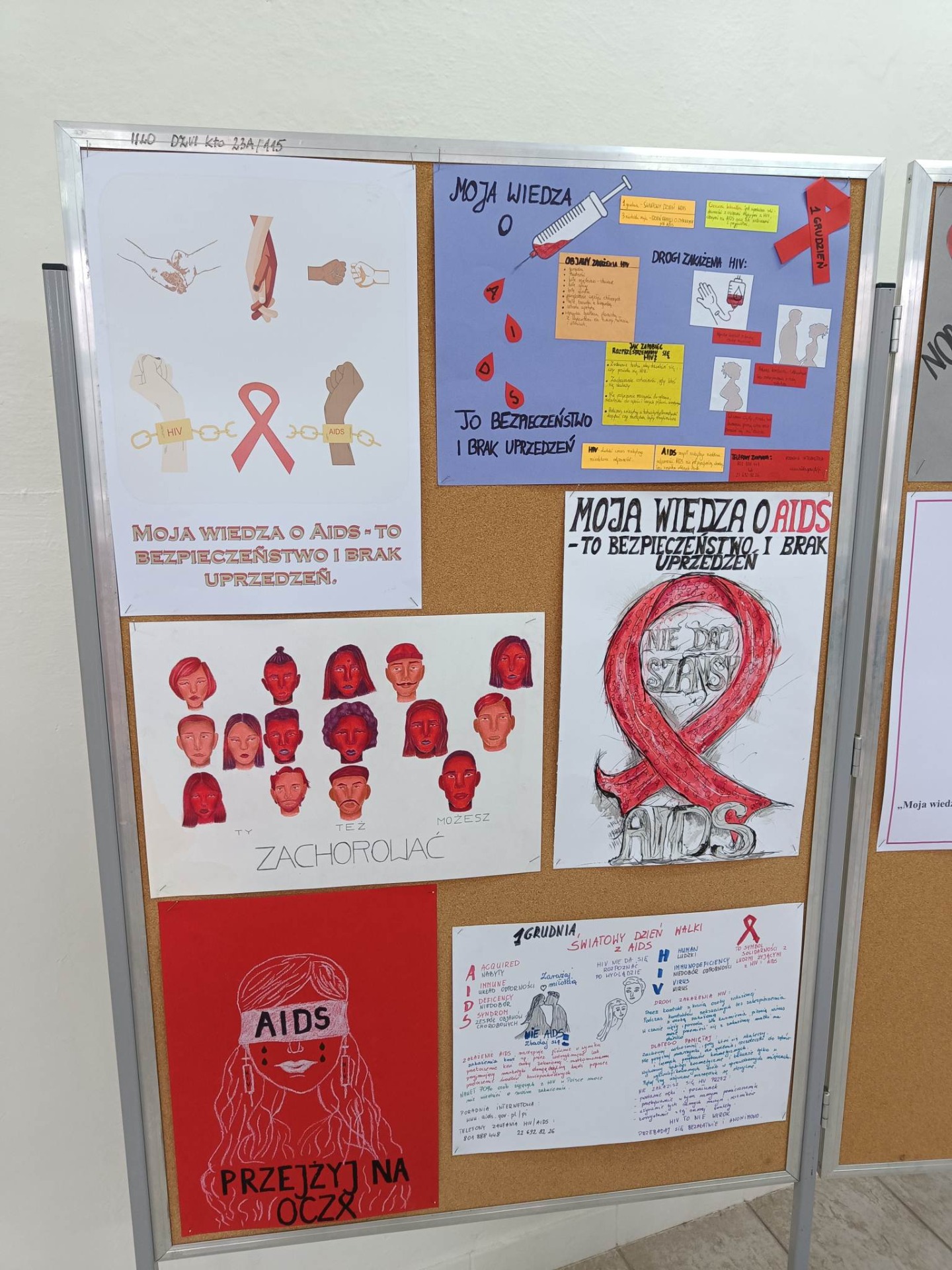 IV Powiatowy Konkurs Wiedzy o HIV/AIDS pt. "Moja wiedza o AIDS to bezpieczeństwo i brak uprzedzeń" - Obrazek 5