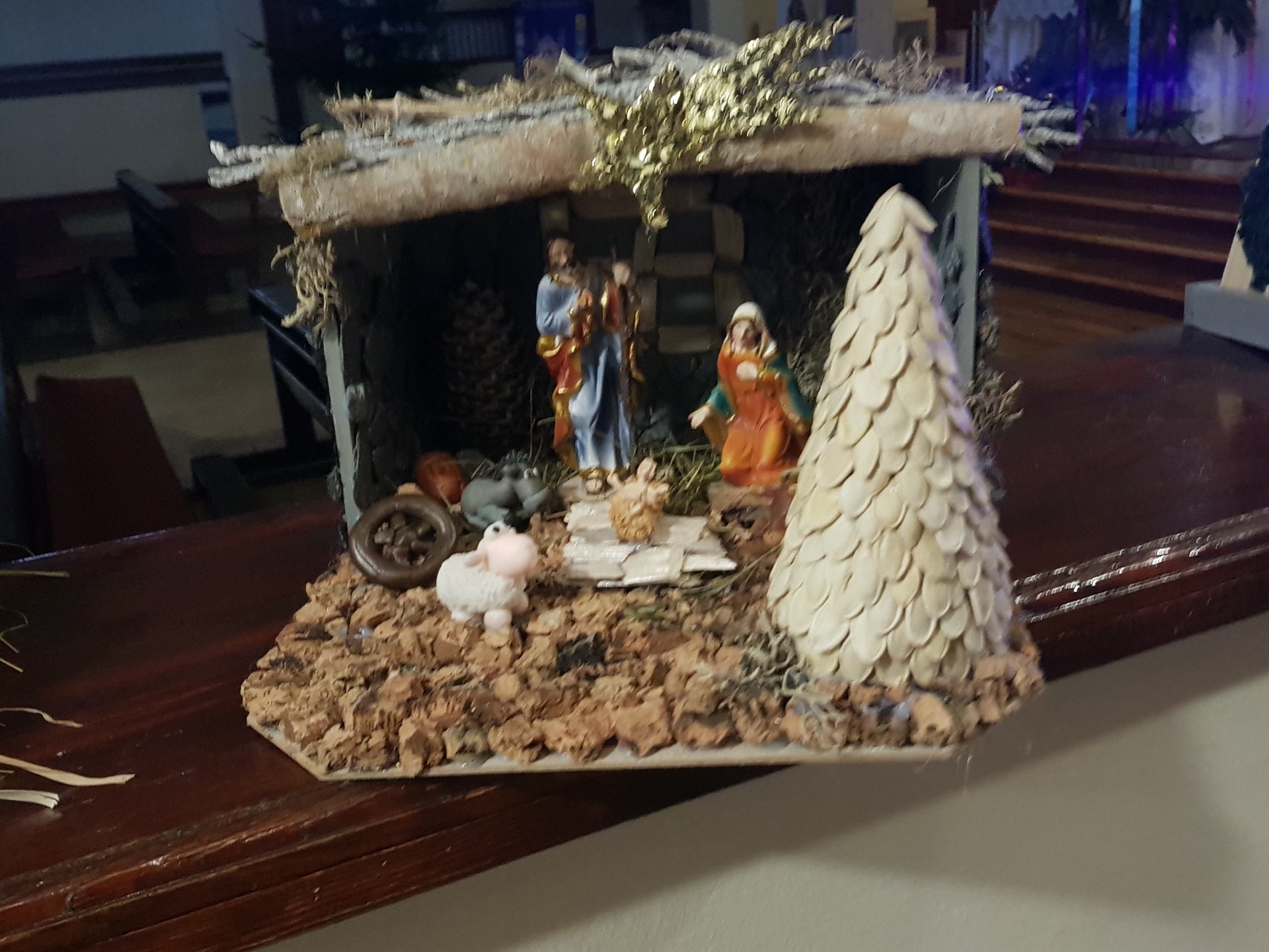 Rozstrzygnięcie Szkolno – Parafialnego konkursu na Najpiękniejszą  Szopkę Bożonarodzeniową - Obrazek 1