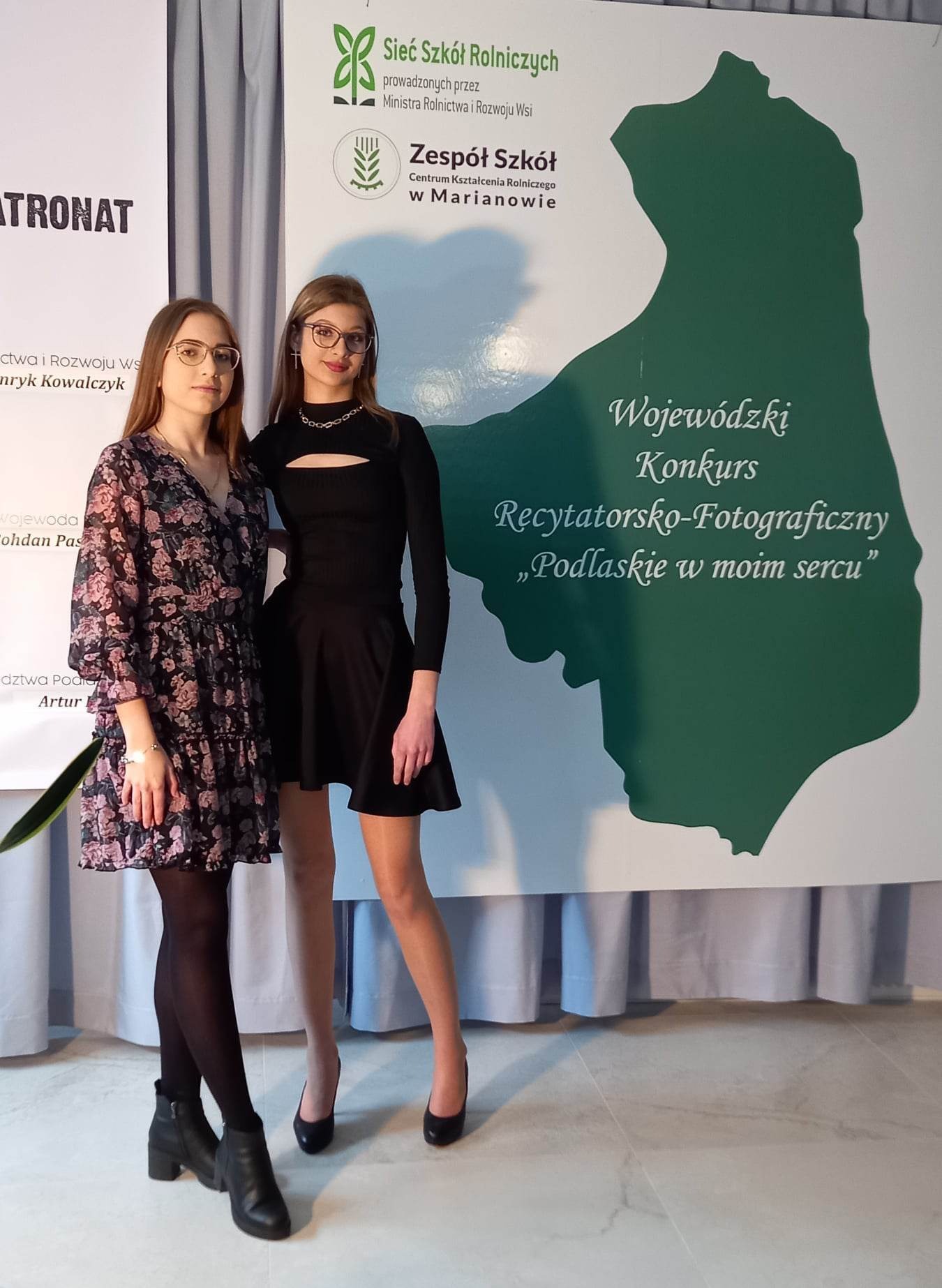 Nasze uczennice nagrodzone na Wojewódzkim Konkursie Recytatorsko-Fotograficznym "Podlaskie w moim sercu" - Obrazek 4