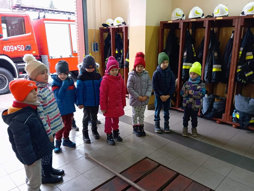 Wizyta przedszkolaków w Ochotniczej Straży Pożarnej - Obrazek 3