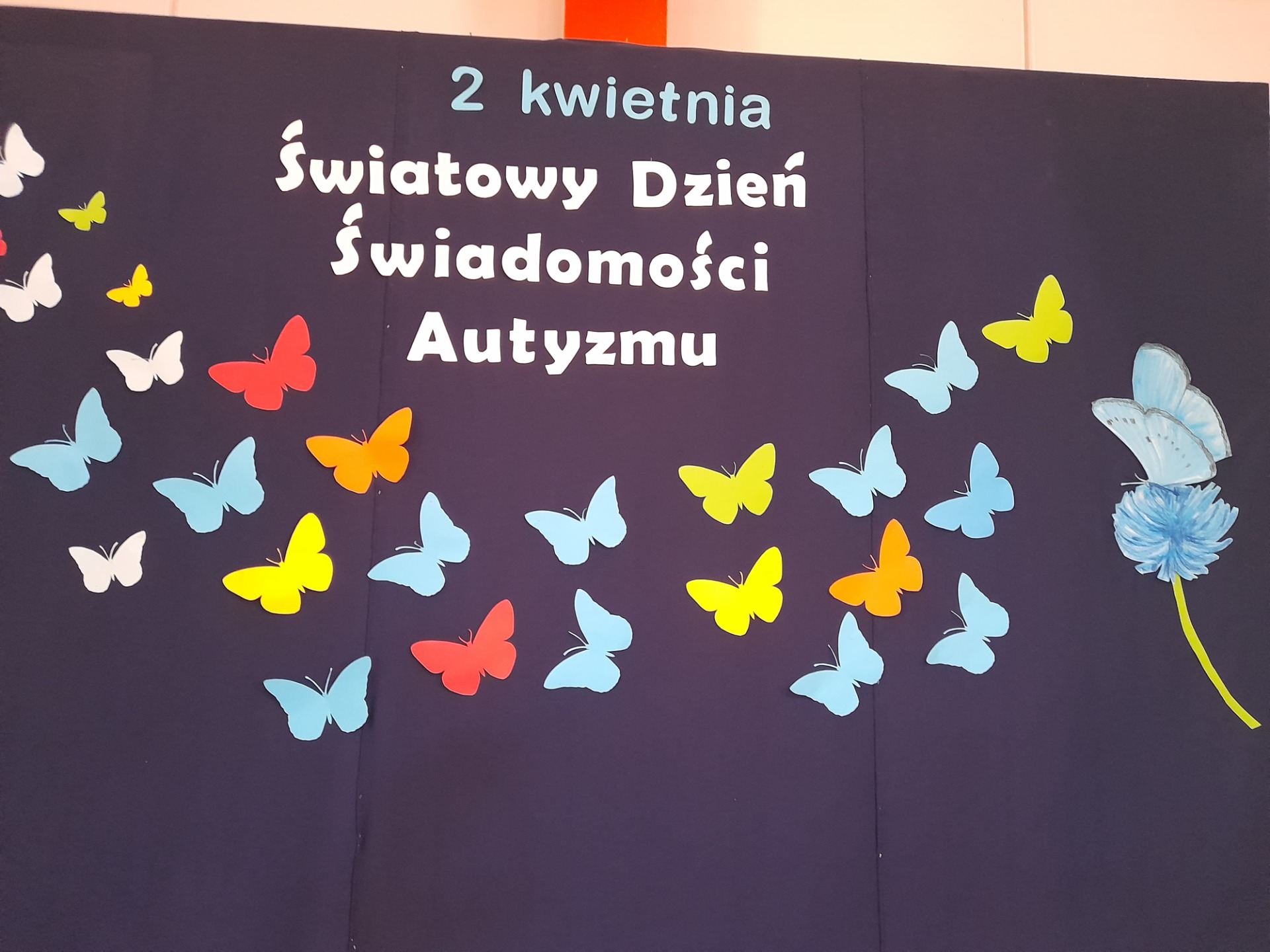 Światowy Dzień Świadomości Autyzmu w naszej szkole - Obrazek 2