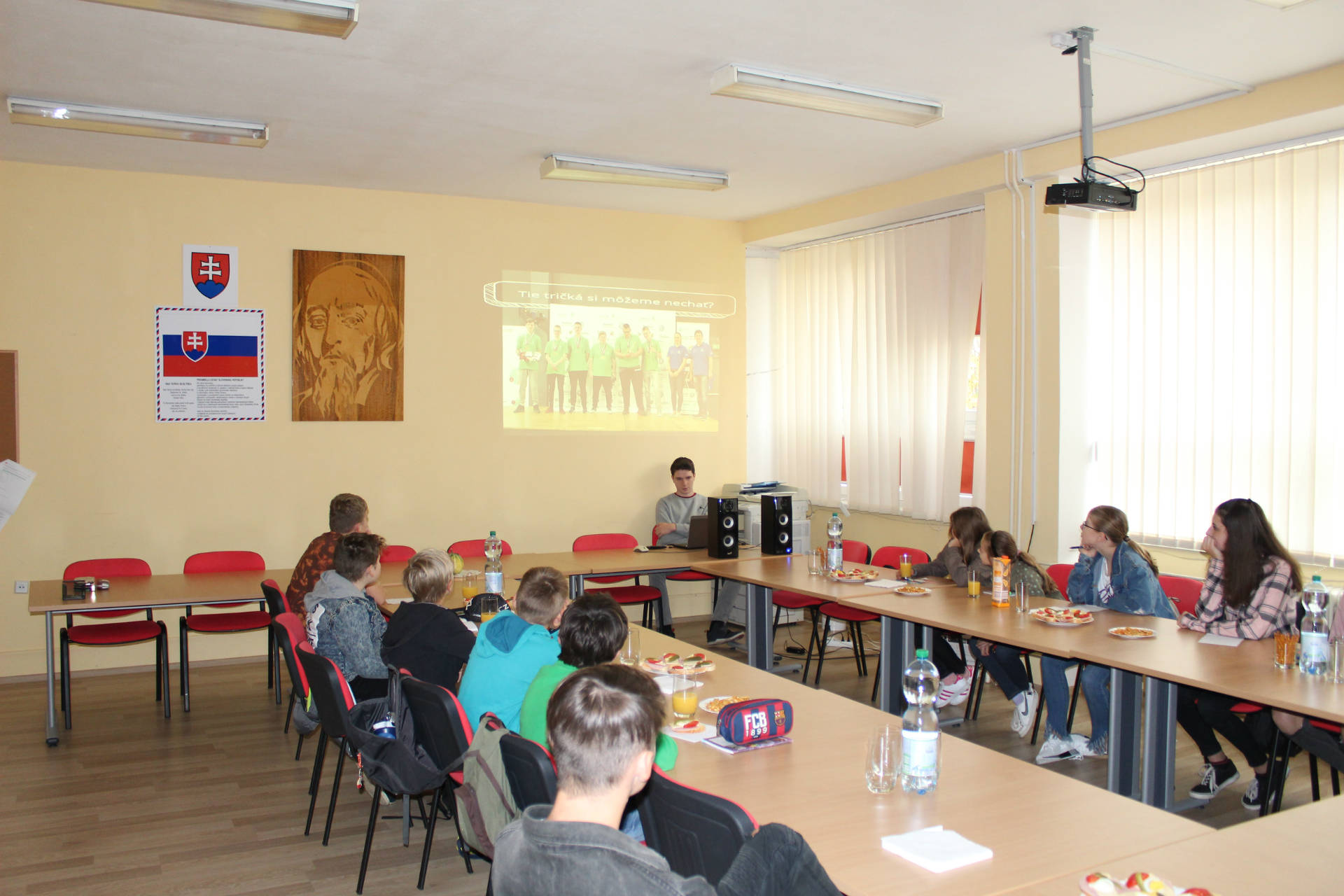  Návšteva Žiackej školskej rady pri ZŠ Pliešovce - Obrázok 3