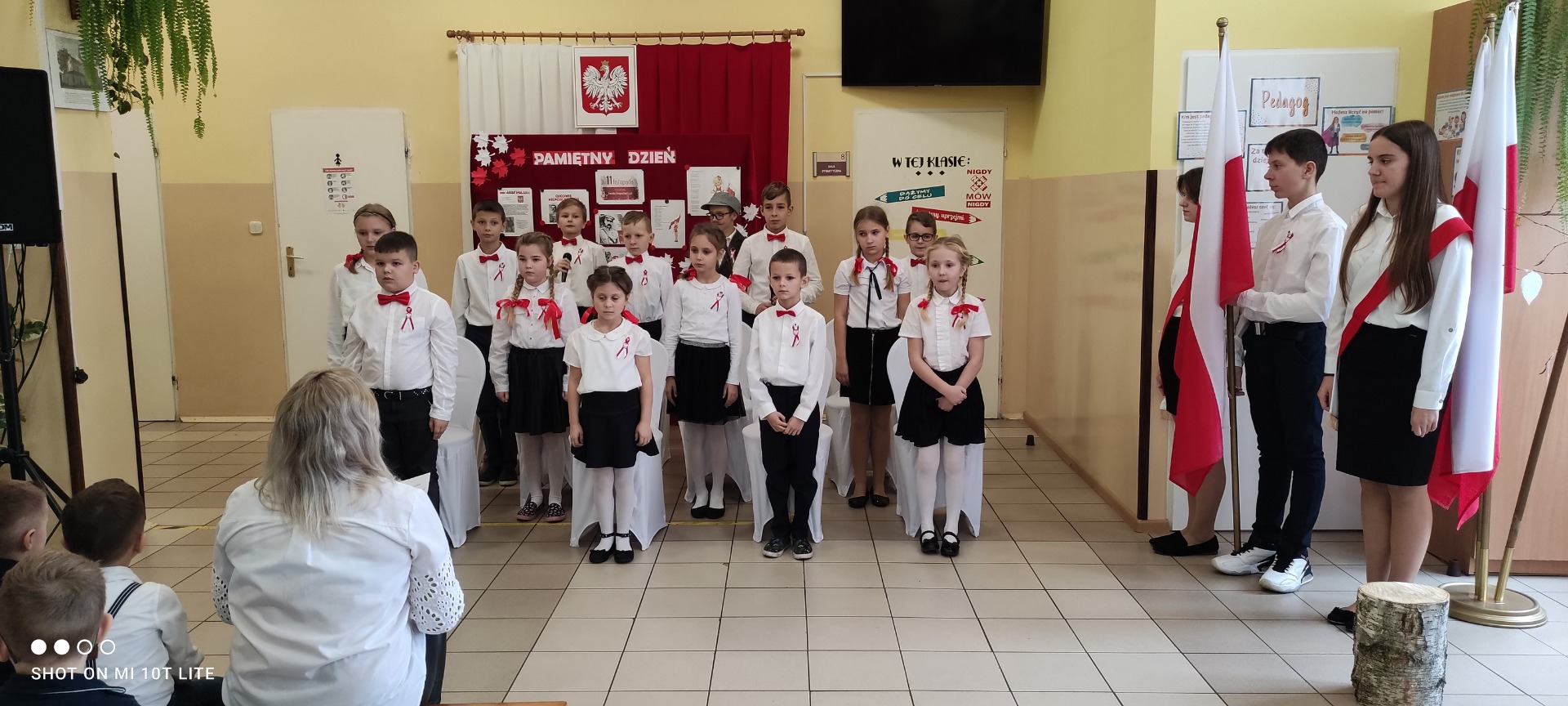Akademia z okazji 104 rocznicy uchwalenia Niepodległości przez Polskę - Obrazek 5
