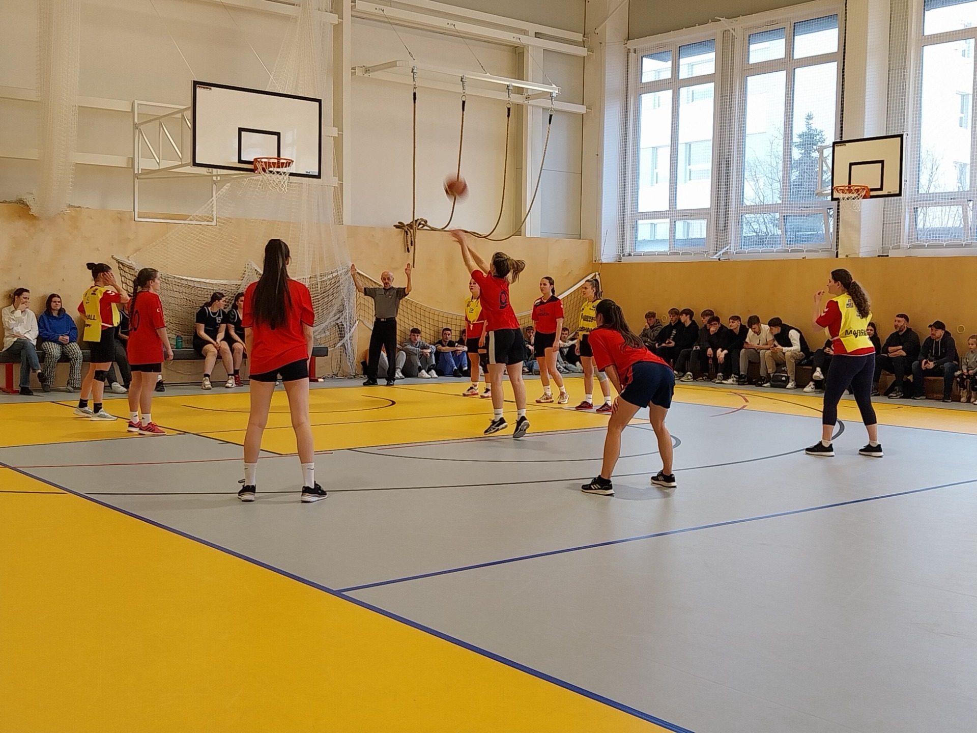 Okresné kolo stredných škôl v basketbale dievčat - Obrázok 1